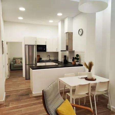 Apartamento Marmoles Centro By H&h Málaga